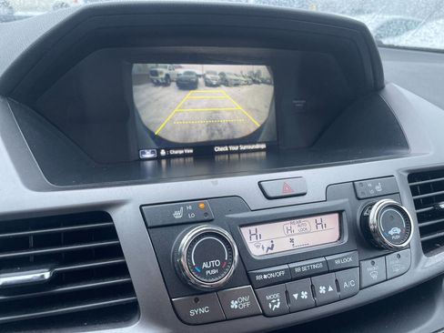 Used 2015 Honda Odyssey Touring image 28