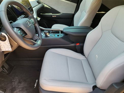 New 2026 Lexus TX 350 AWD image 8