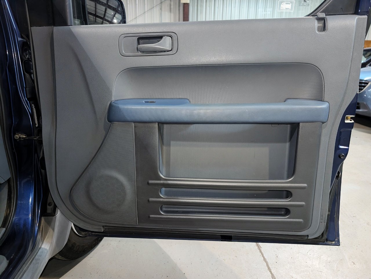 Used 2003 Honda Element EX image 24