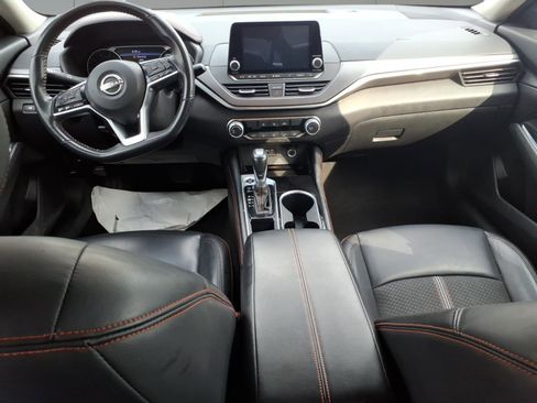 Used 2023 Nissan Altima 2.5 SR image 10