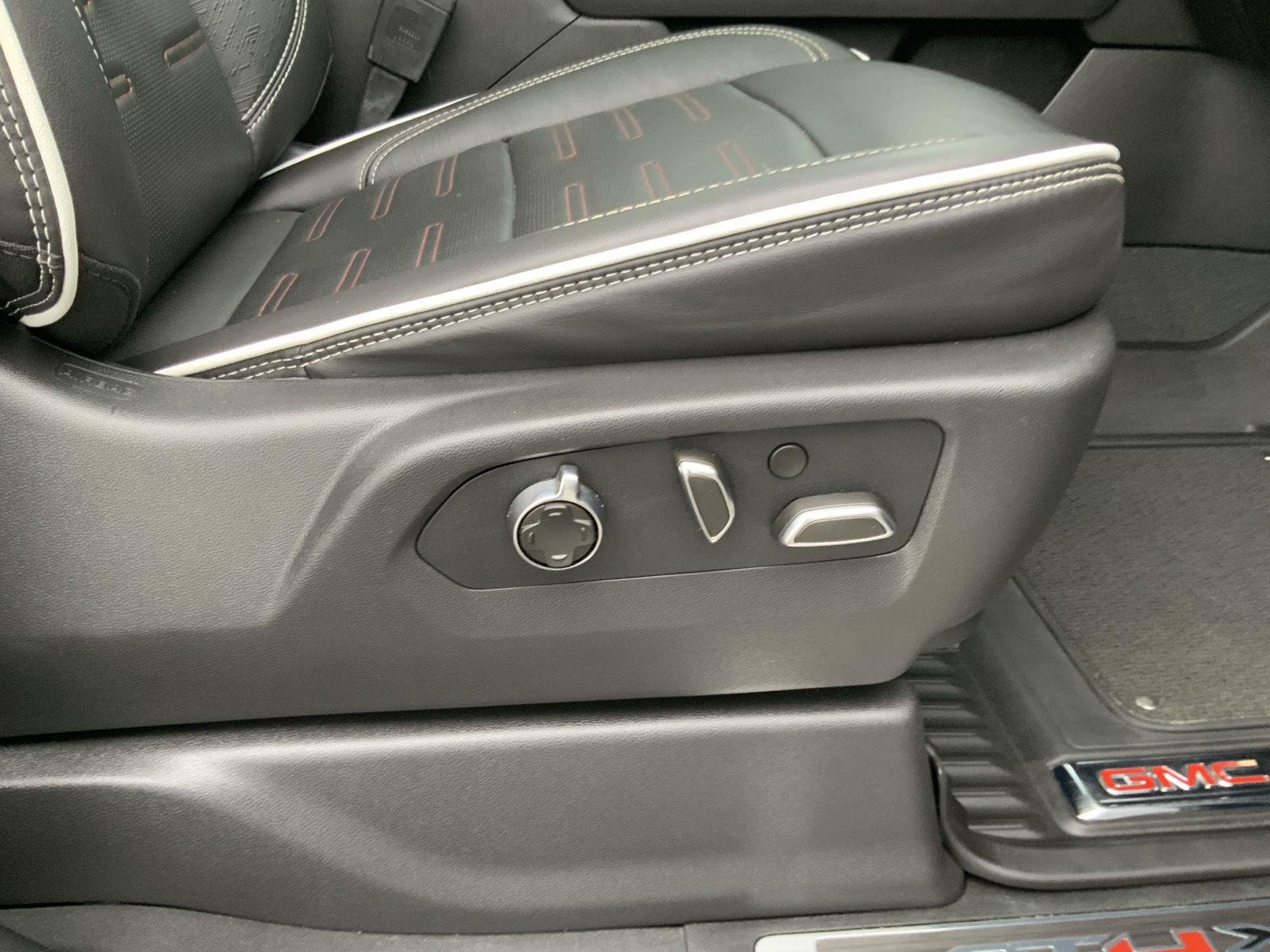 Used 2026 GMC Sierra 2500 AT4X AWD/4WD image 62