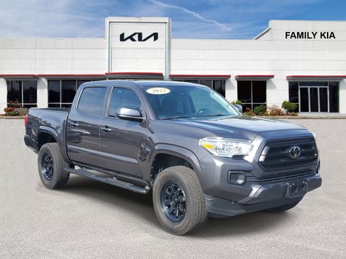 Used 2023 Toyota Tacoma SR5 image 1
