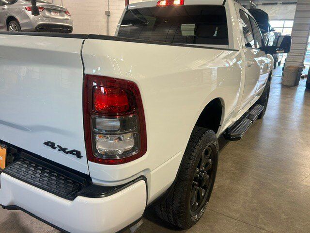 Used 2024 RAM 2500 Big Horn w/ Night Edition AWD/4WD image 24