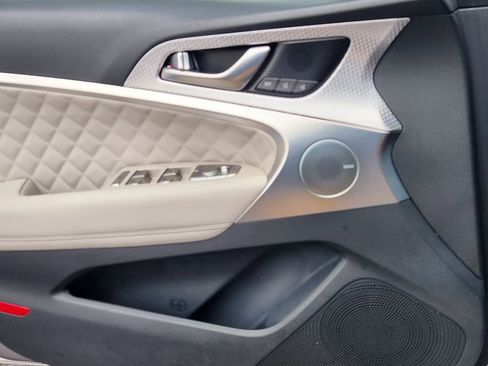 Used 2023 Genesis G70 3.3T w/ Sport Prestige Package image 21