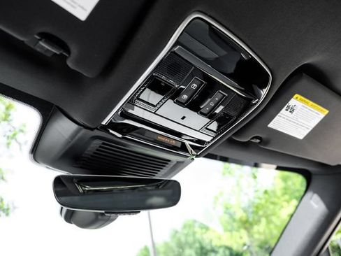 New 2026 Land Rover Range Rover Sport SE AWD/4WD image 31