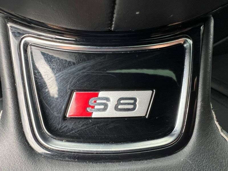 Used 2016 Audi S8 Plus AWD/4WD image 23