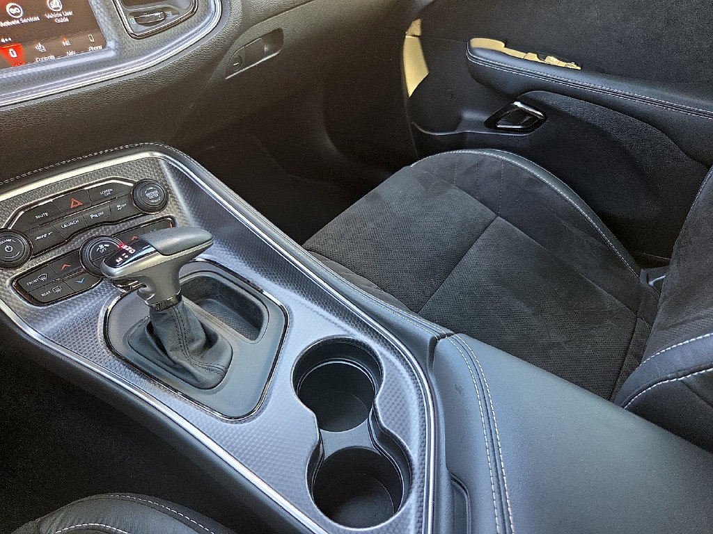 Used 2019 Dodge Challenger SRT Hellcat w/ Plus Package RWD image 25
