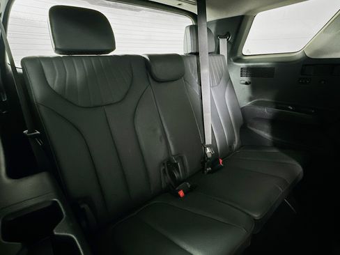Used 2023 Hyundai Palisade Limited image 27