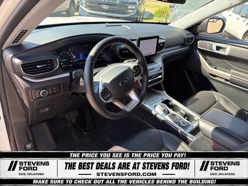Used 2023 Ford Explorer XLT w/ Equipment Group 202A AWD/4WD image 20