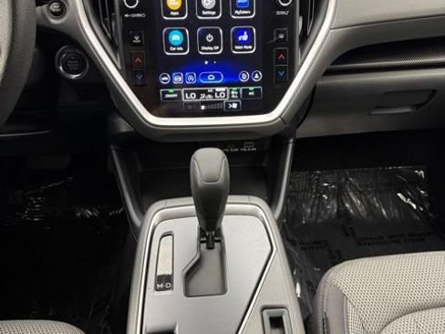 Used 2024 Subaru Crosstrek 2.0i Premium AWD/4WD image 9