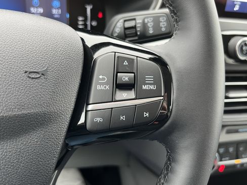 Used 2024 Ford Escape Active w/ Cold Weather Package image 43