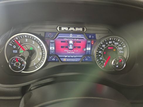 Certified 2024 RAM 2500 Big Horn w/ Night Edition image 18