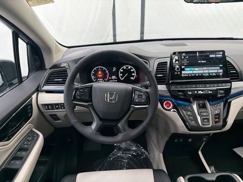 New 2026 Honda Odyssey Elite image 25