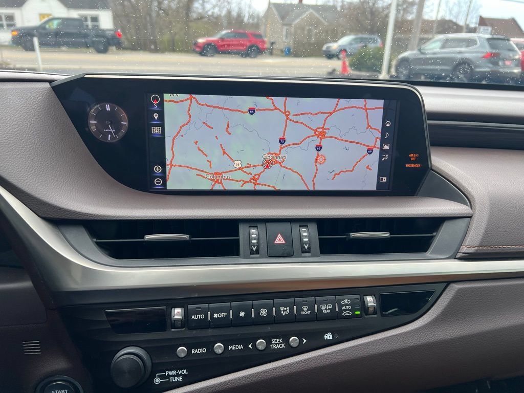 Used 2019 Lexus ES 350 w/ Premium Package FWD image 33