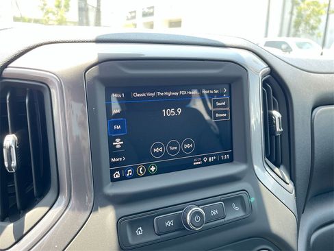 New 2025 Chevrolet Silverado 1500 Custom image 13