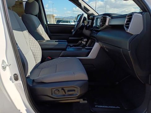 Used 2025 Toyota Sequoia SR5 image 8