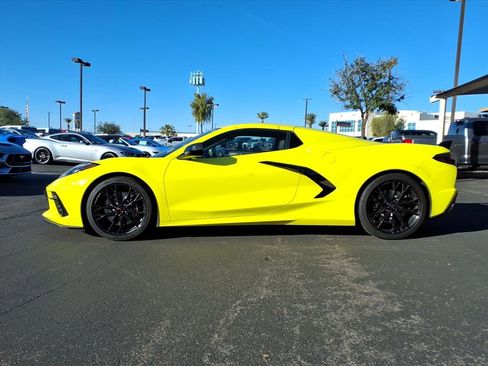 Used 2023 Chevrolet Corvette Stingray Preferred Conv w/ Z51 Performance Package image 3