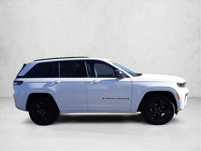 New 2027 Jeep Grand Cherokee Limited AWD/4WD image 5