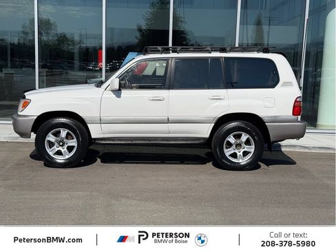 Used 2002 Toyota Land Cruiser AWD/4WD image 2