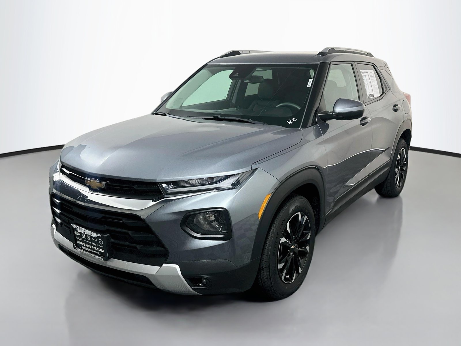 Used 2022 Chevrolet TrailBlazer LT FWD image 3