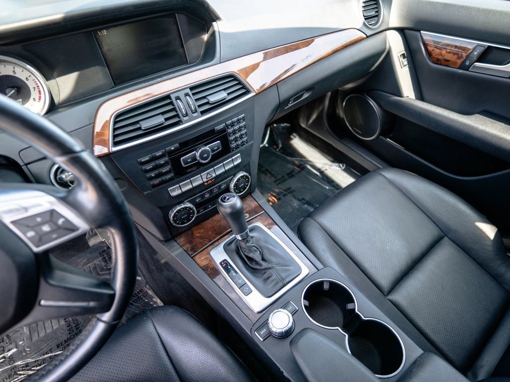 Used 2012 Mercedes-Benz C 300 4MATIC Sedan image 25