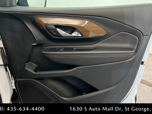 Used 2020 GMC Terrain SLE image 23