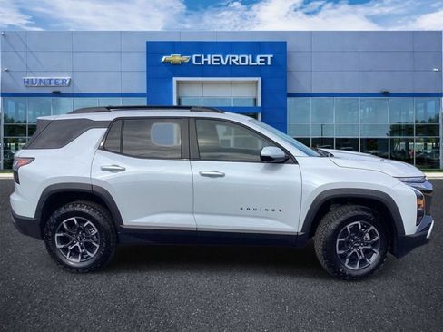 New 2026 Chevrolet Equinox ACTIV w/ Convenience Package III AWD/4WD image 5