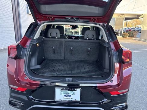 Used 2024 Buick Encore GX Sport Touring w/ Experience Buick Package image 22