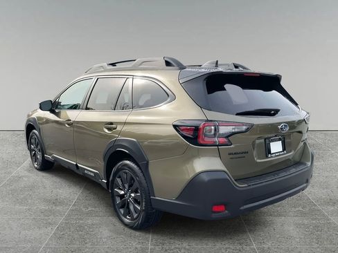 Certified 2025 Subaru Outback Onyx Edition XT image 3