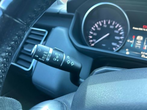 Used 2014 Land Rover Range Rover Sport HSE image 27