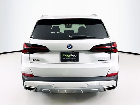 Used 2024 BMW X5 sDrive40i image 7