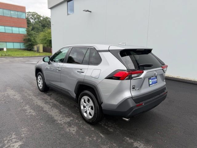 Used 2025 Toyota RAV4 LE FWD image 9