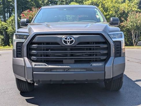 Used 2023 Toyota Tundra SR5 w/ SR5 Premium Package AWD/4WD image 11