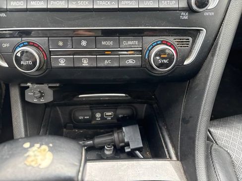 Used 2018 Kia Optima EX w/ Premium Package FWD image 19