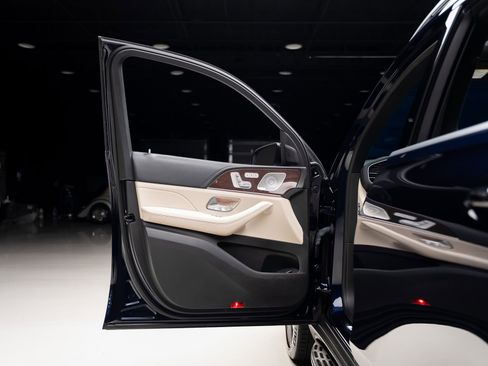 Used 2021 Mercedes-Benz GLS 63 AMG 4MATIC image 56