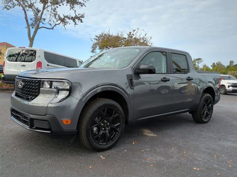 New 2025 Ford Maverick XLT w/ XLT Luxury Package image 8