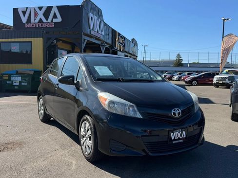 Used 2012 Toyota Yaris L FWD image 1