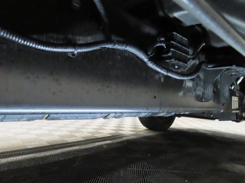 Used 2025 Ford F250 Platinum image 9