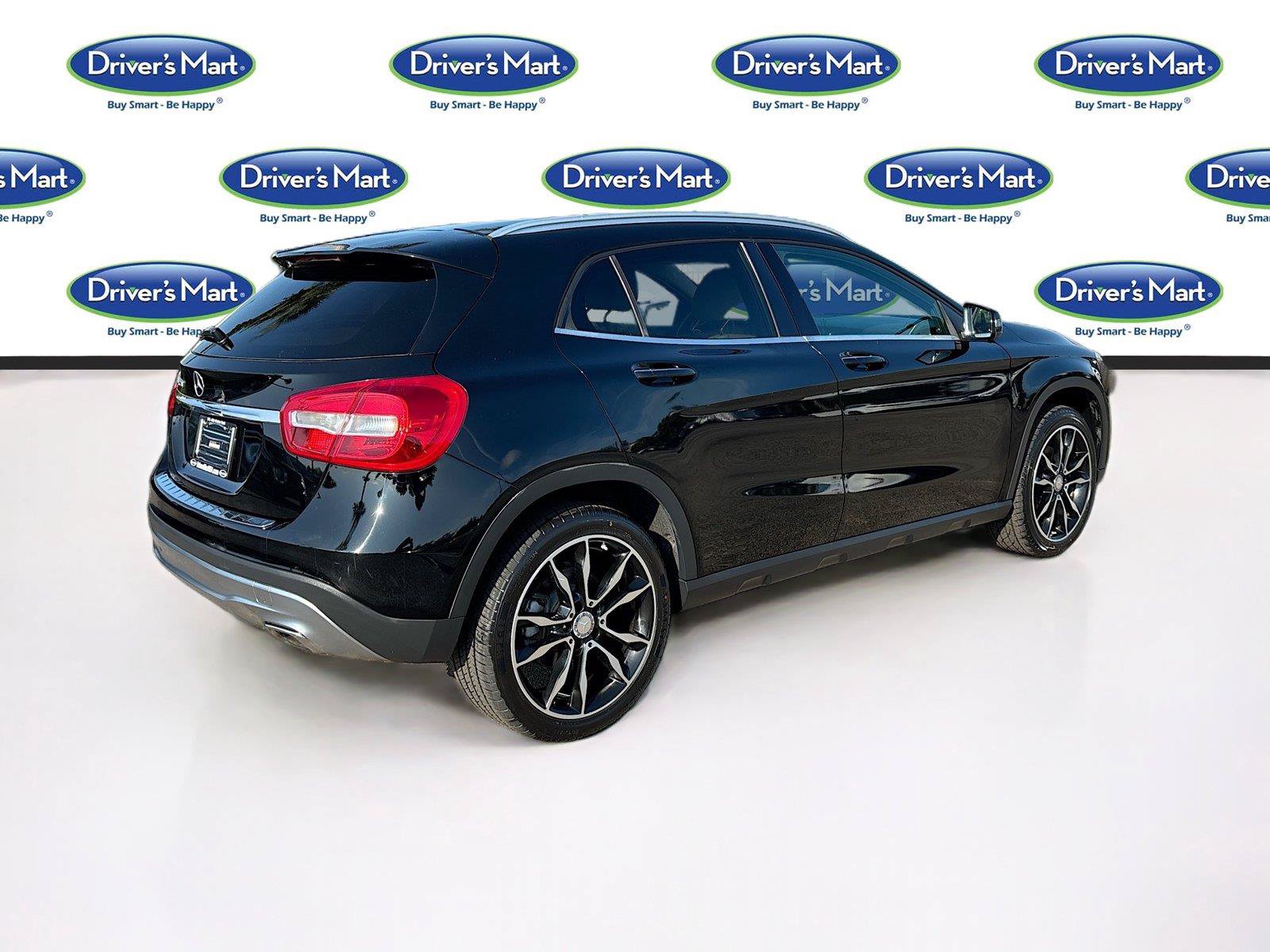 Used 2017 Mercedes-Benz GLA 250 w/ Premium Package image 7
