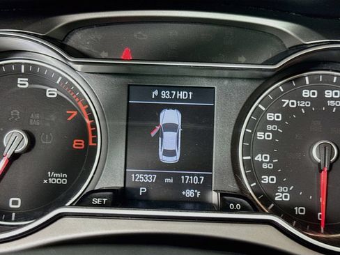 Used 2013 Audi A4 2.0T Premium Plus w/ Premium Plus Pkg FWD image 16