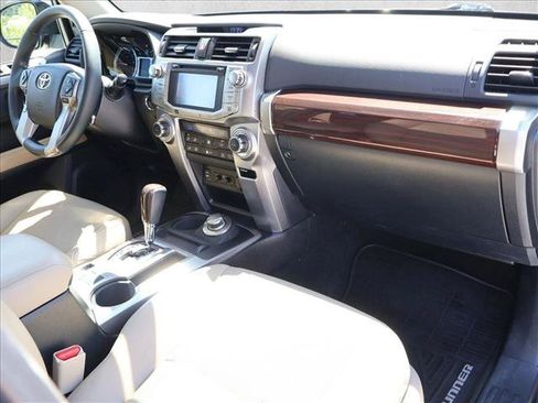 Used 2015 Toyota 4Runner Limited AWD/4WD image 26