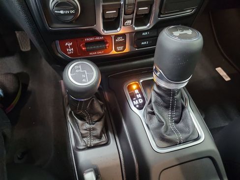 New 2026 Jeep Wrangler Unlimited Rubicon image 16