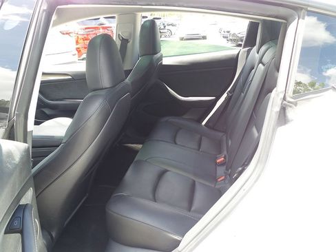 Used 2023 Tesla Model 3 Standard Range RWD image 26