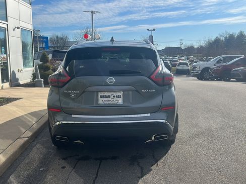 Used 2019 Nissan Murano SV image 4