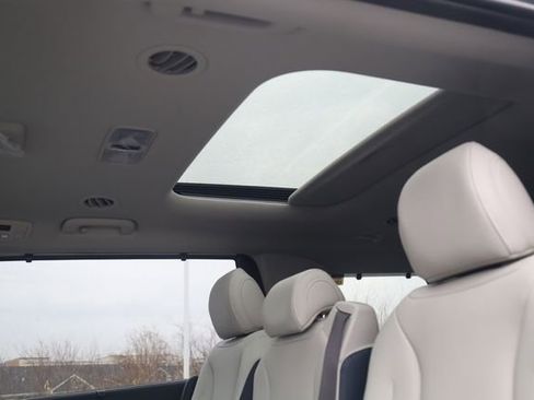 New 2026 Kia Carnival SX image 23