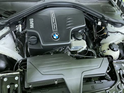 Used 2014 BMW 320i xDrive Sedan image 30