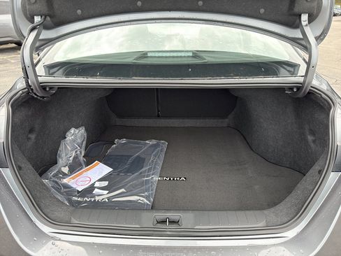 New 2025 Nissan Sentra SR w/ SR Premium Package image 36