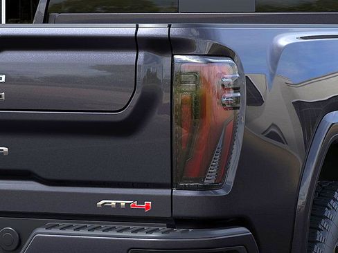 New 2026 GMC Sierra 2500 AT4 w/ AT4 Premium Plus Package AWD/4WD image 11