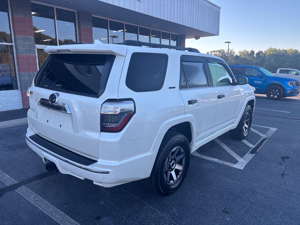 Used 2023 Toyota 4Runner Limited AWD/4WD image 6