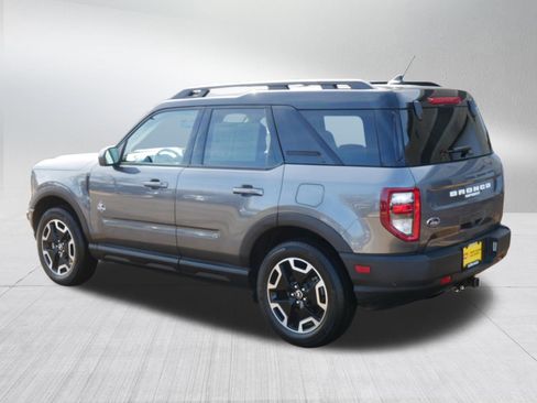 Used 2024 Ford Bronco Sport Outer Banks w/ Tech Package image 5